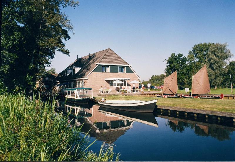 Hotel De Harmonie image