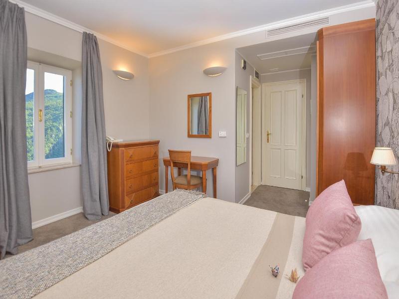 Hotel Draga Di Lovrana image