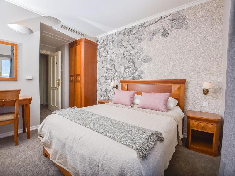Hotel Draga Di Lovrana image