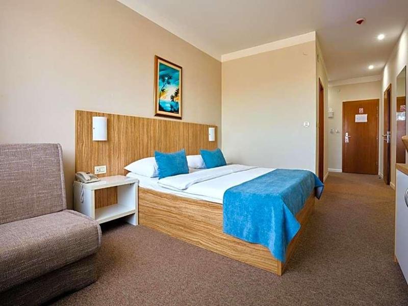 Hotel Phoenix image