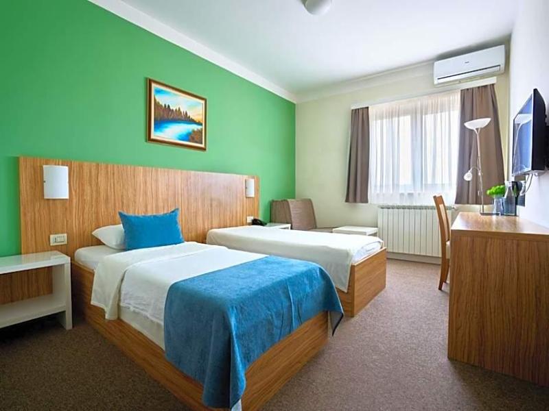 Hotel Phoenix image