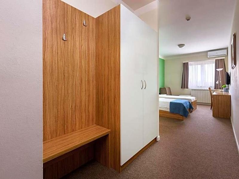 Hotel Phoenix image