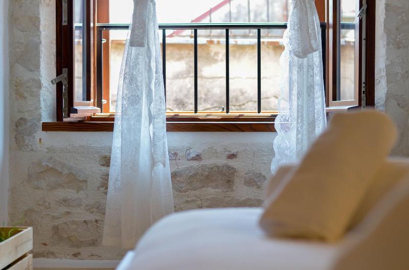 Guest House Tiramola 5