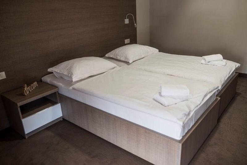 Hotel Narenta image