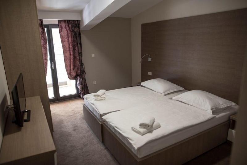 Hotel Narenta image