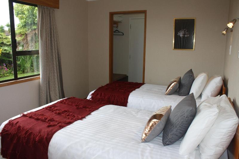 Jenny's Bed & Breakfast image