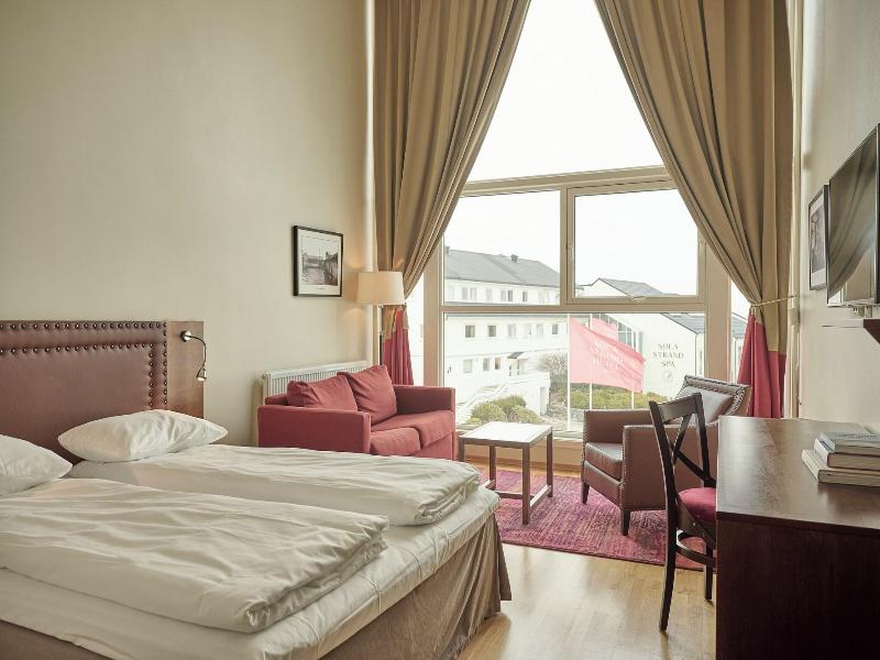 Sola Strand Hotel image