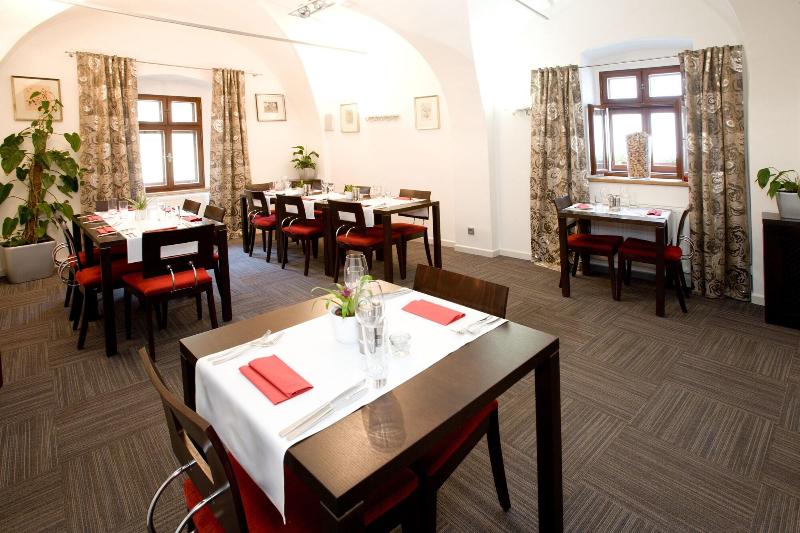 Hotel Lahofer image