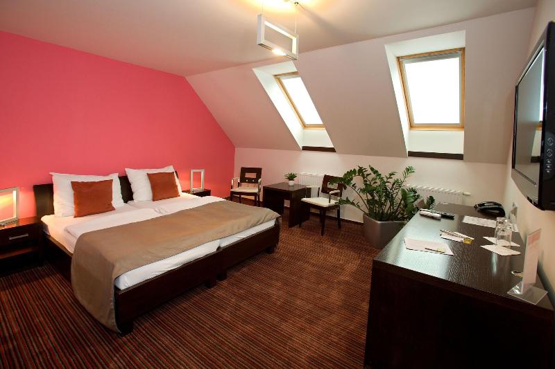 Hotel Lahofer image