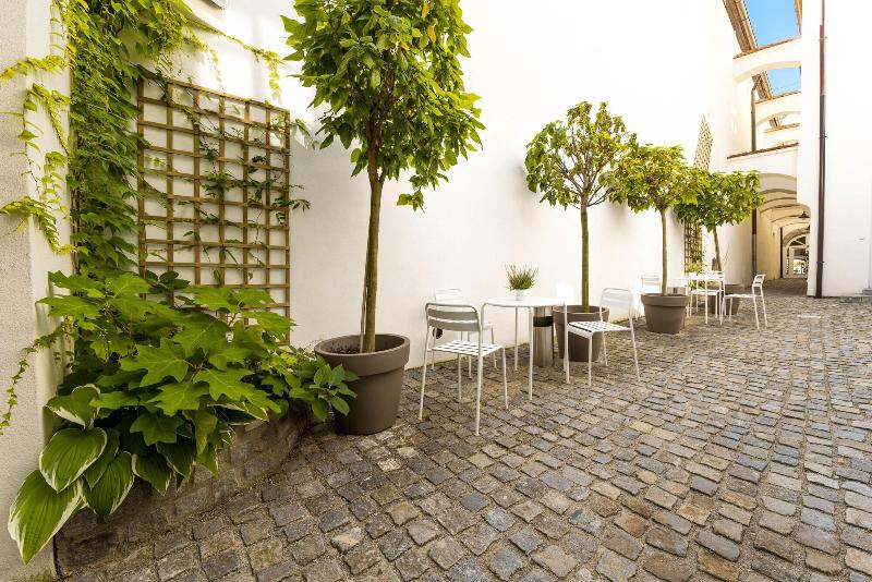 Hotel Residence Tgm image