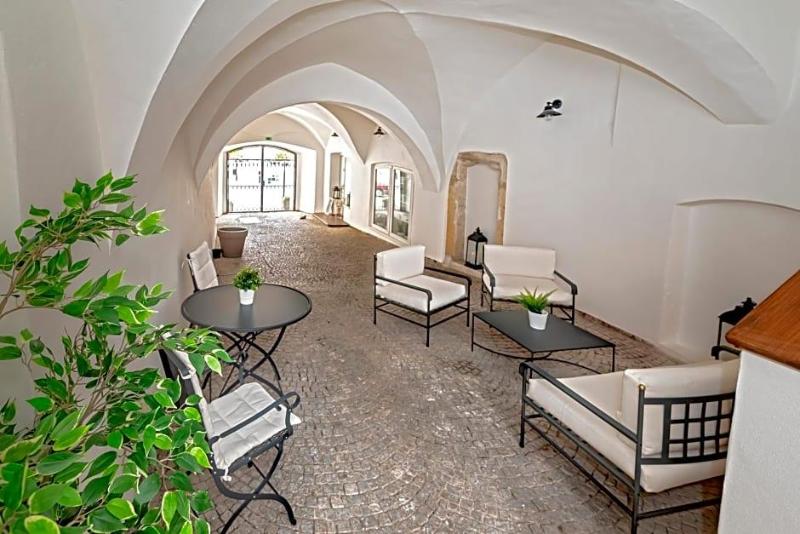 Hotel Residence Tgm image