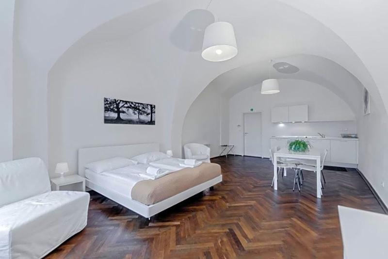 Hotel Residence Tgm image