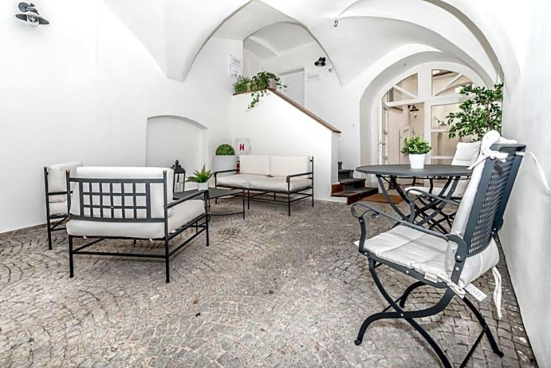 Hotel Residence Tgm image