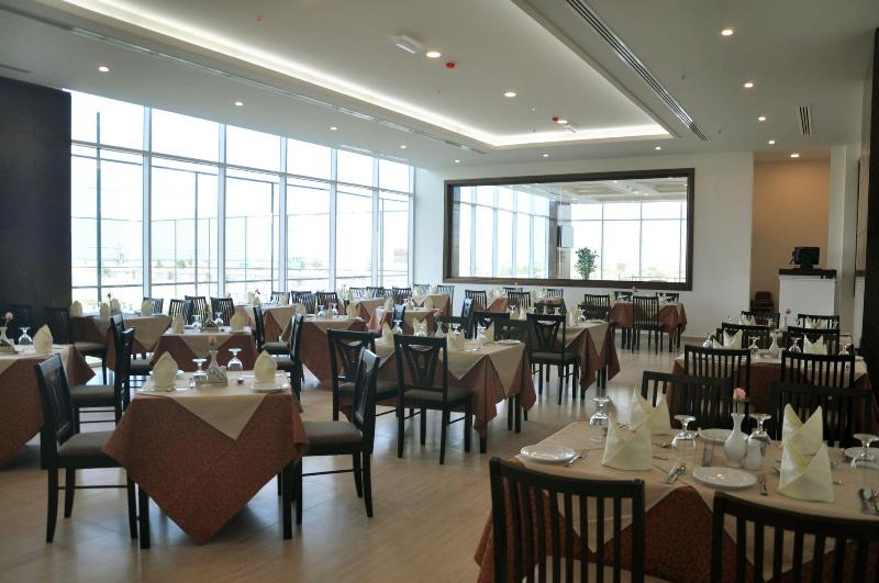Surgrand Hotel image