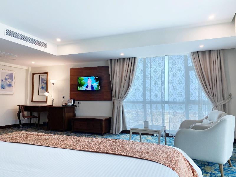 Surgrand Hotel image