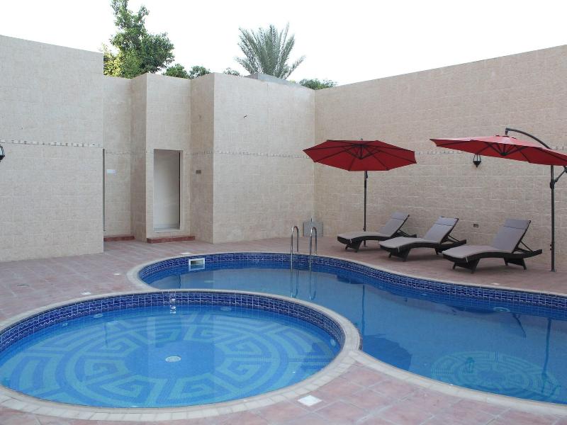 Al Sadarah Hotel Apartments image