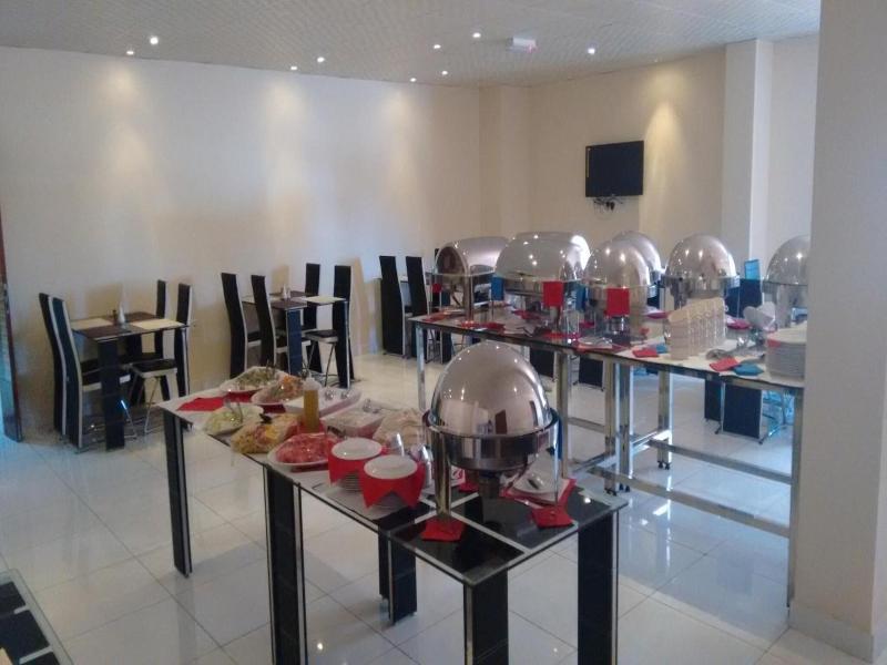 Al Sadarah Hotel Apartments image