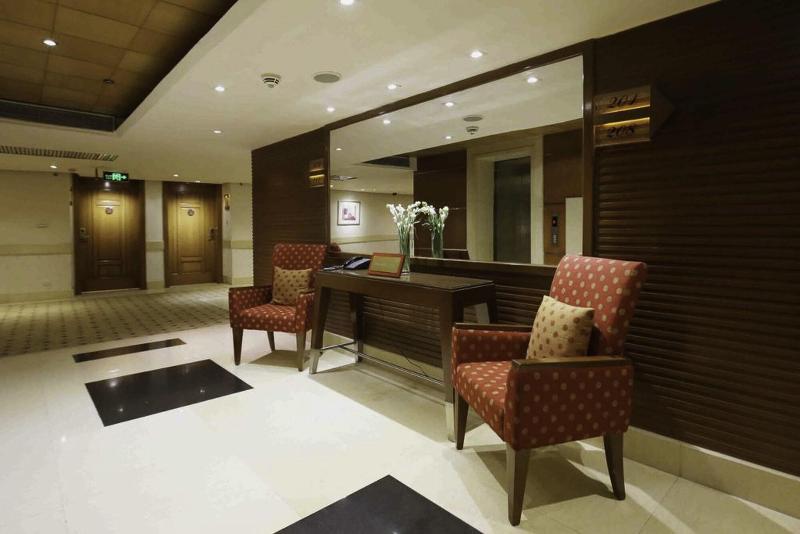 Parklane Hotel  image