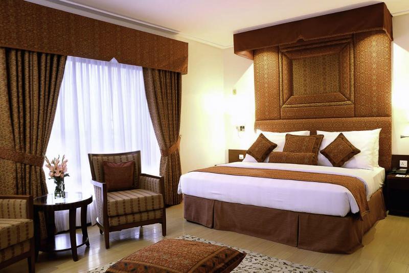 Parklane Hotel  image