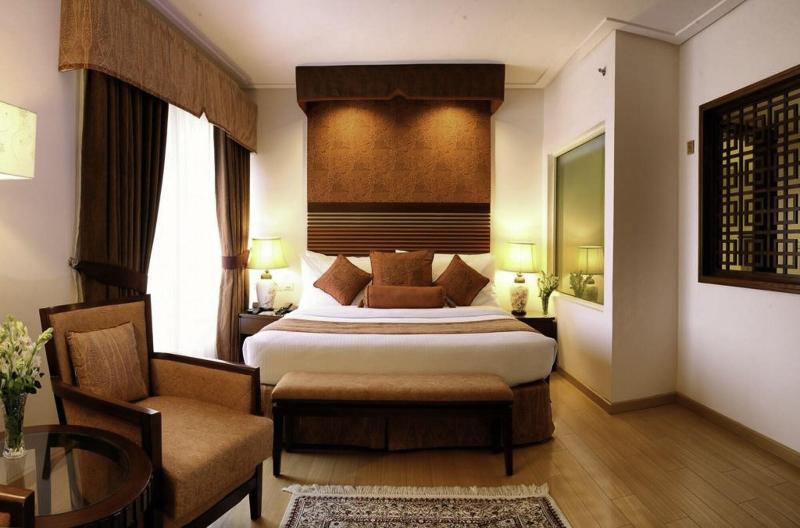 Parklane Hotel  image