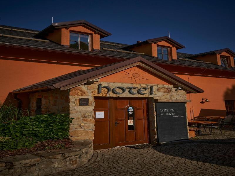 Hotel Horní Dvůr image