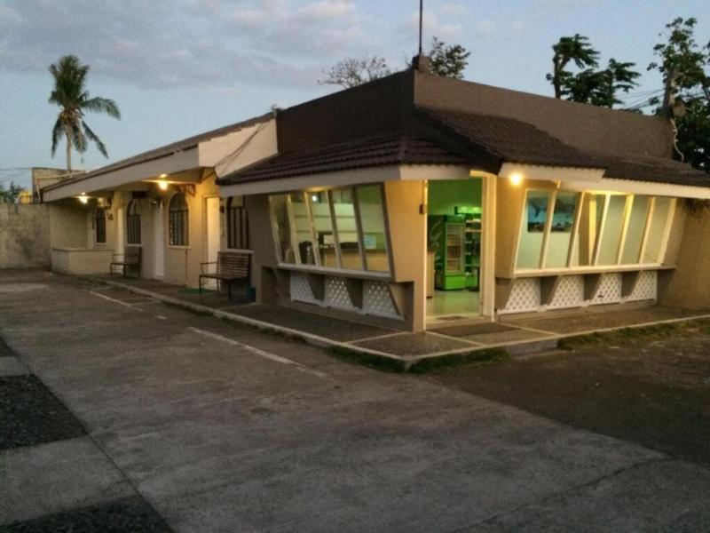 Night & Day Inn — main photo