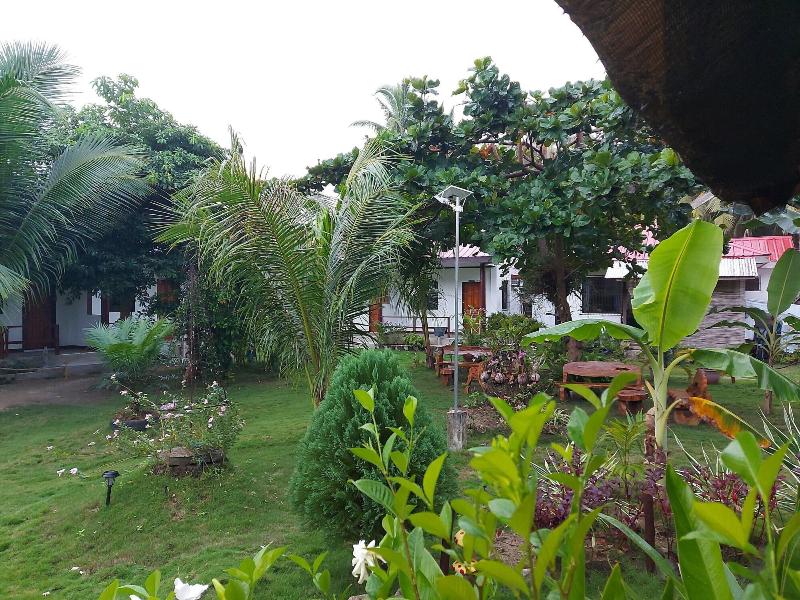 Gardenview Homestay Siargao image