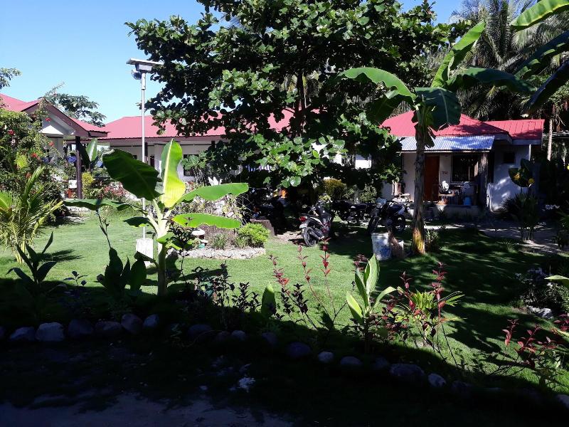 Gardenview Homestay Siargao image
