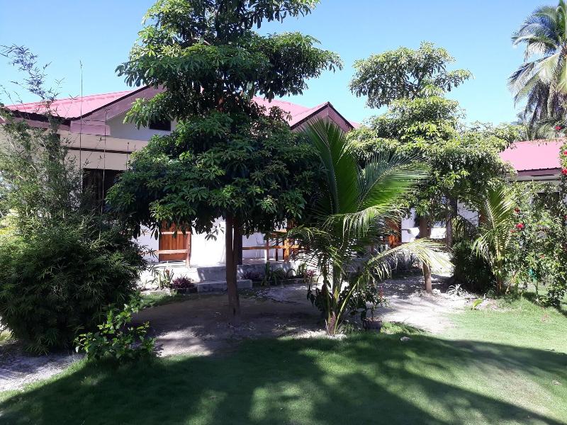 Gardenview Homestay Siargao image