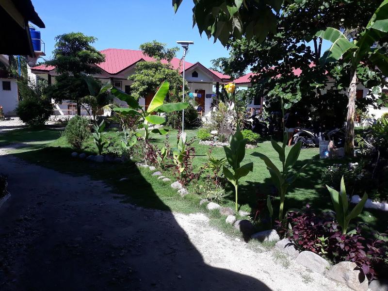 Gardenview Homestay Siargao image