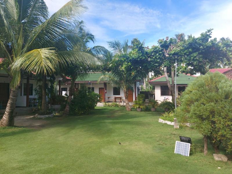 Gardenview Homestay Siargao image