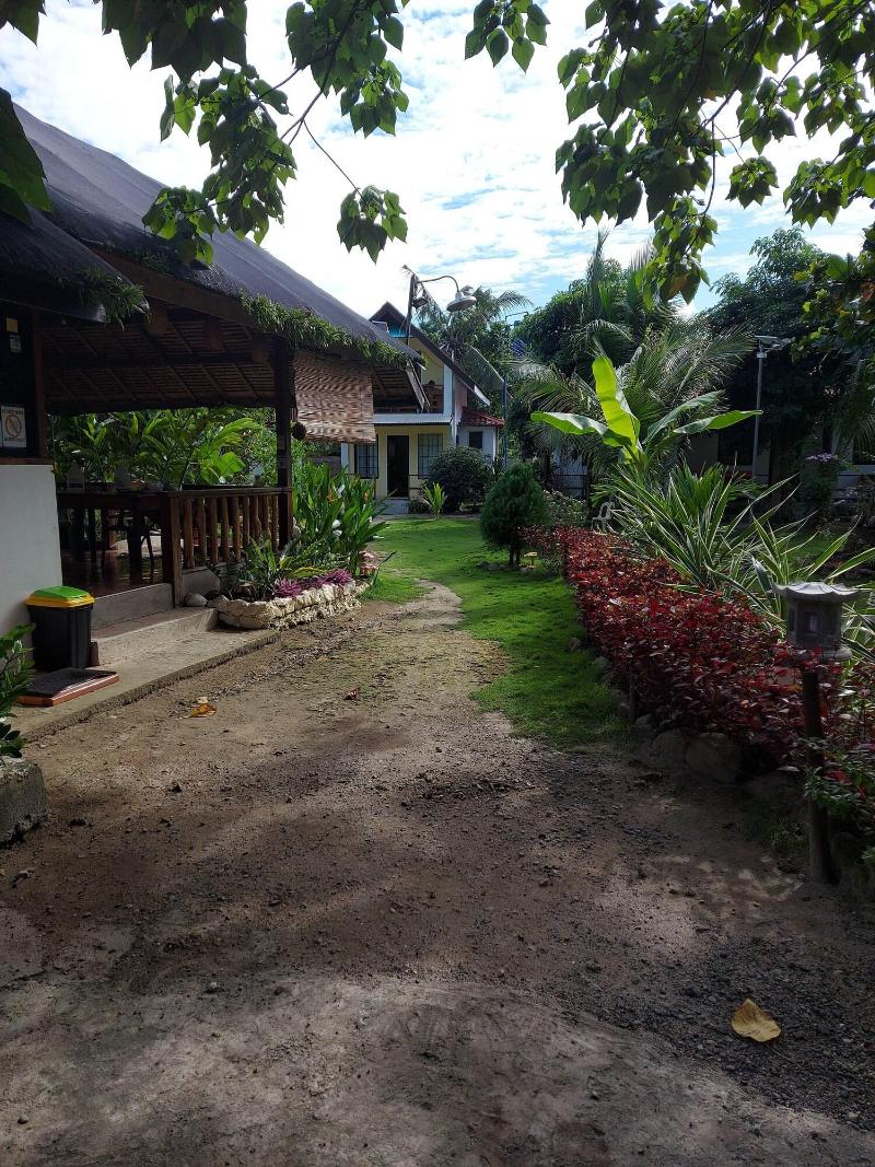 Gardenview Homestay Siargao image