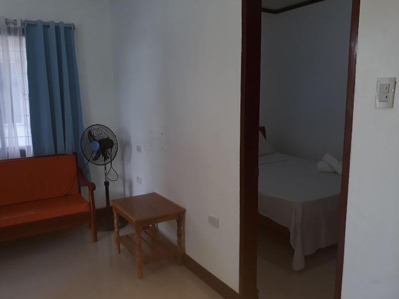 Gardenview Homestay Siargao image