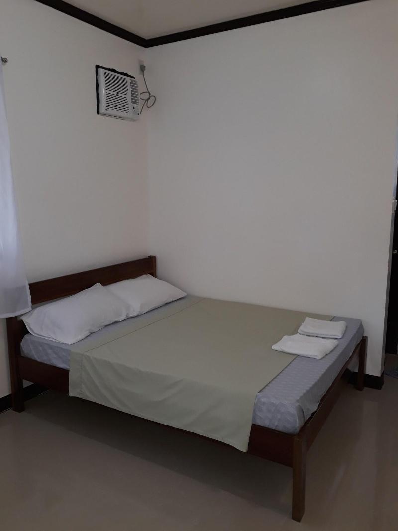 Gardenview Homestay Siargao image