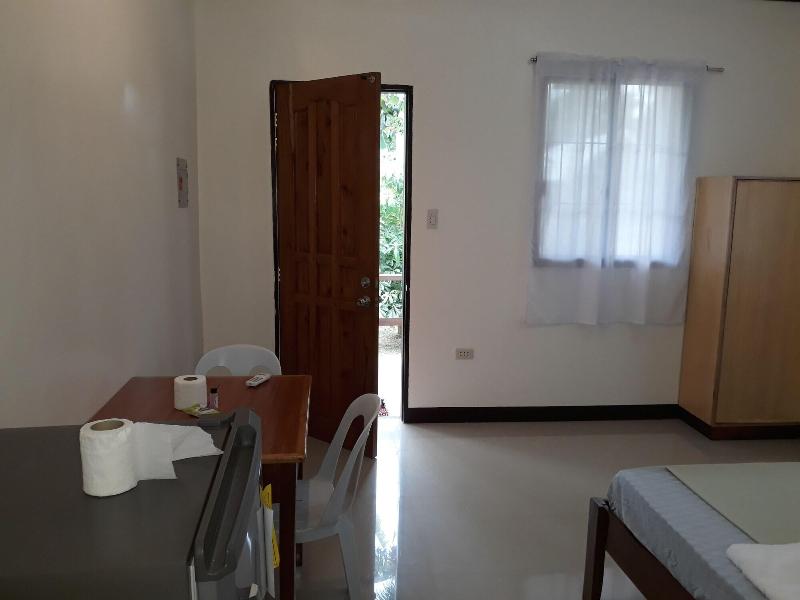 Gardenview Homestay Siargao image