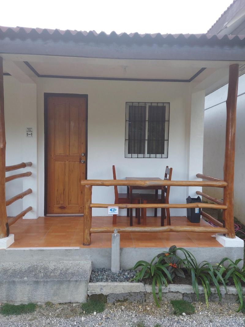 Gardenview Homestay Siargao image