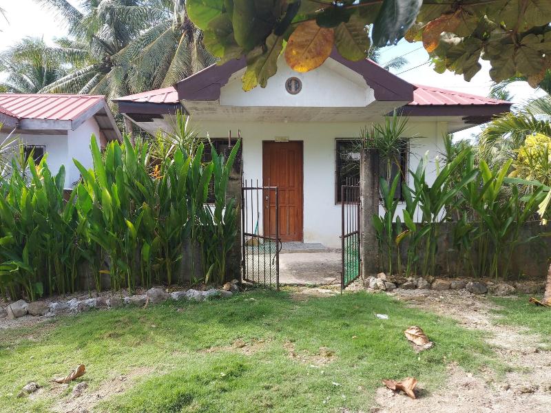 Gardenview Homestay Siargao image