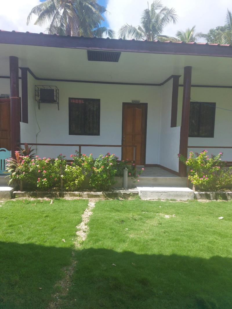 Gardenview Homestay Siargao image