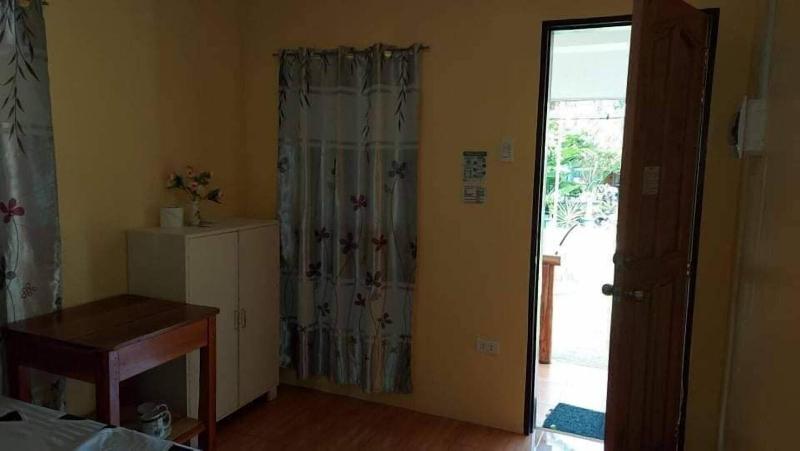Gardenview Homestay Siargao image