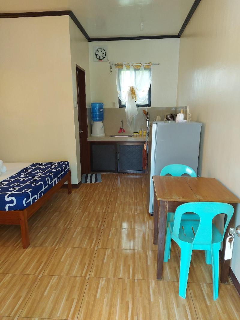 Gardenview Homestay Siargao image