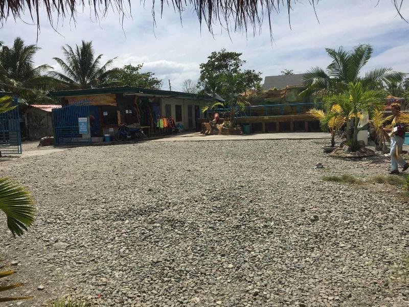 Precia Villavert Beach Resort