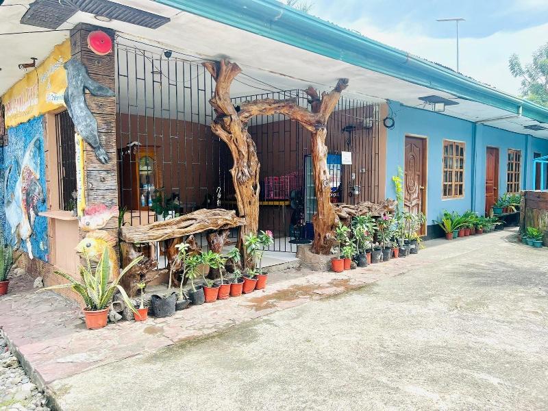 Precia Villavert Beach Resort