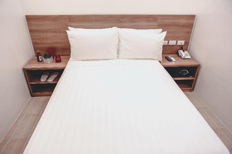 Trip Inn image