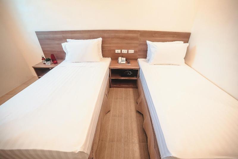 Trip Inn image