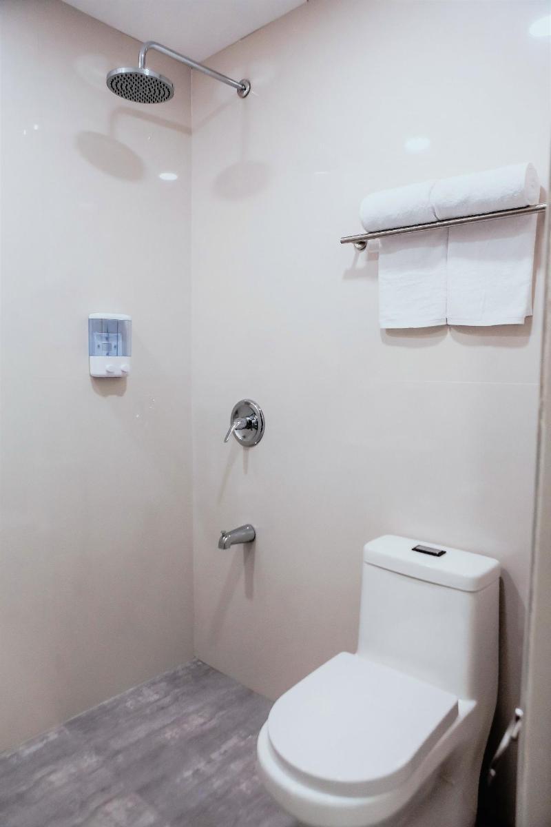 Trip Inn image