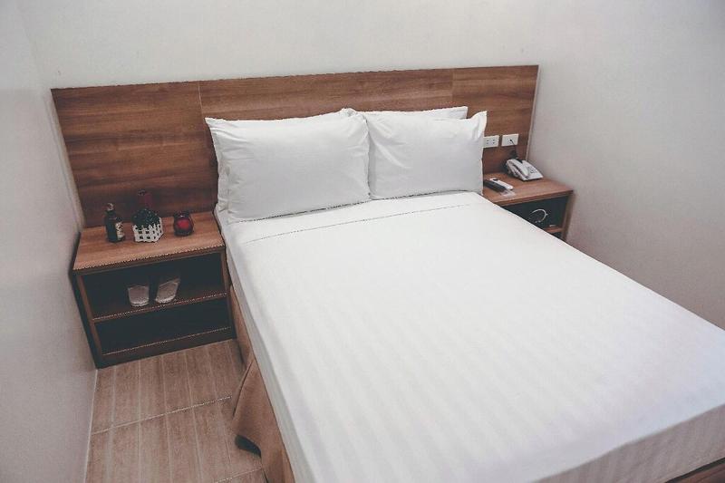 Trip Inn image
