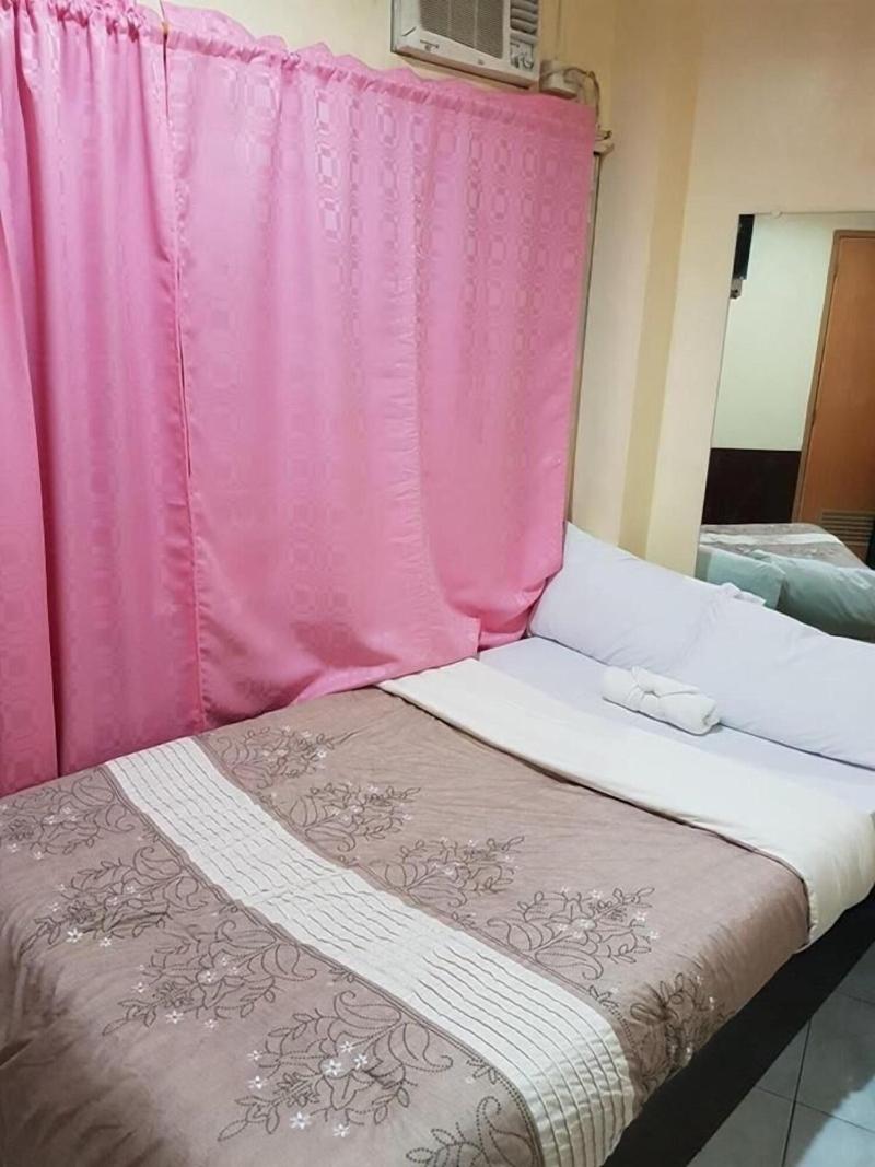City Corner Hotel image