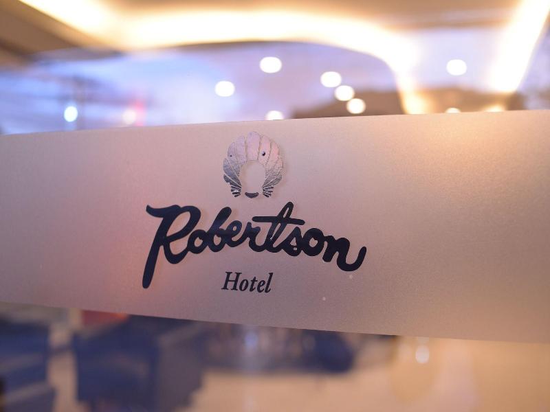 Robertson Hotel image