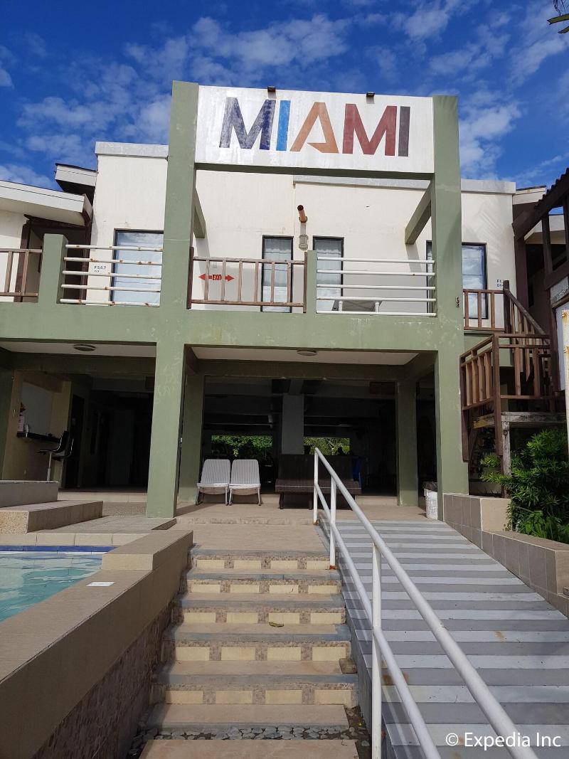 Miami Heat Beach Resort image