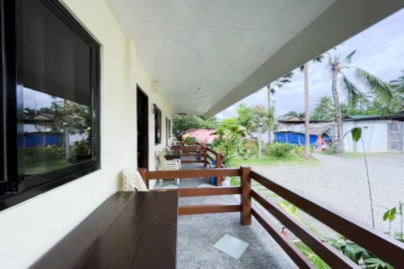Jamjen's Lodge image